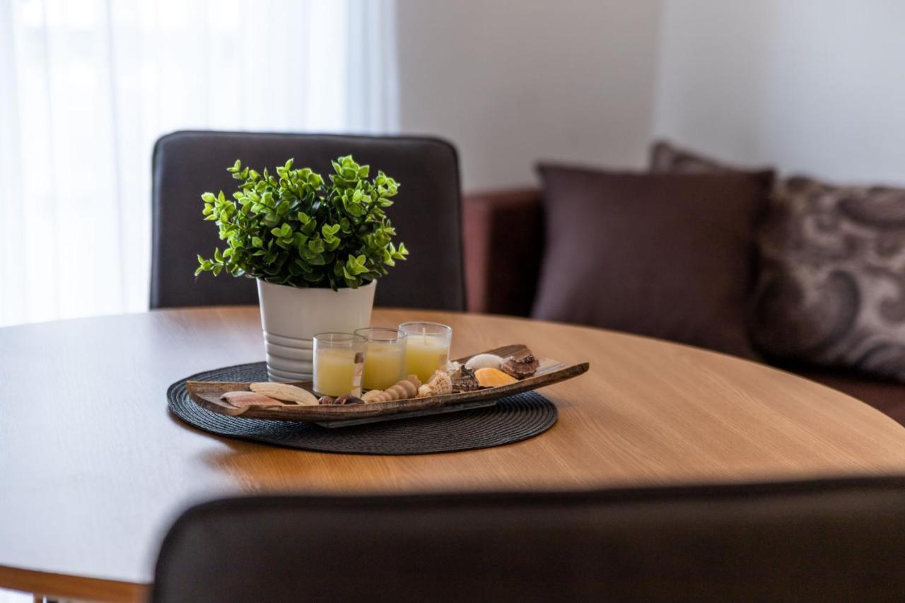 Apartmani Devcic Palit Zewnętrze zdjęcie
